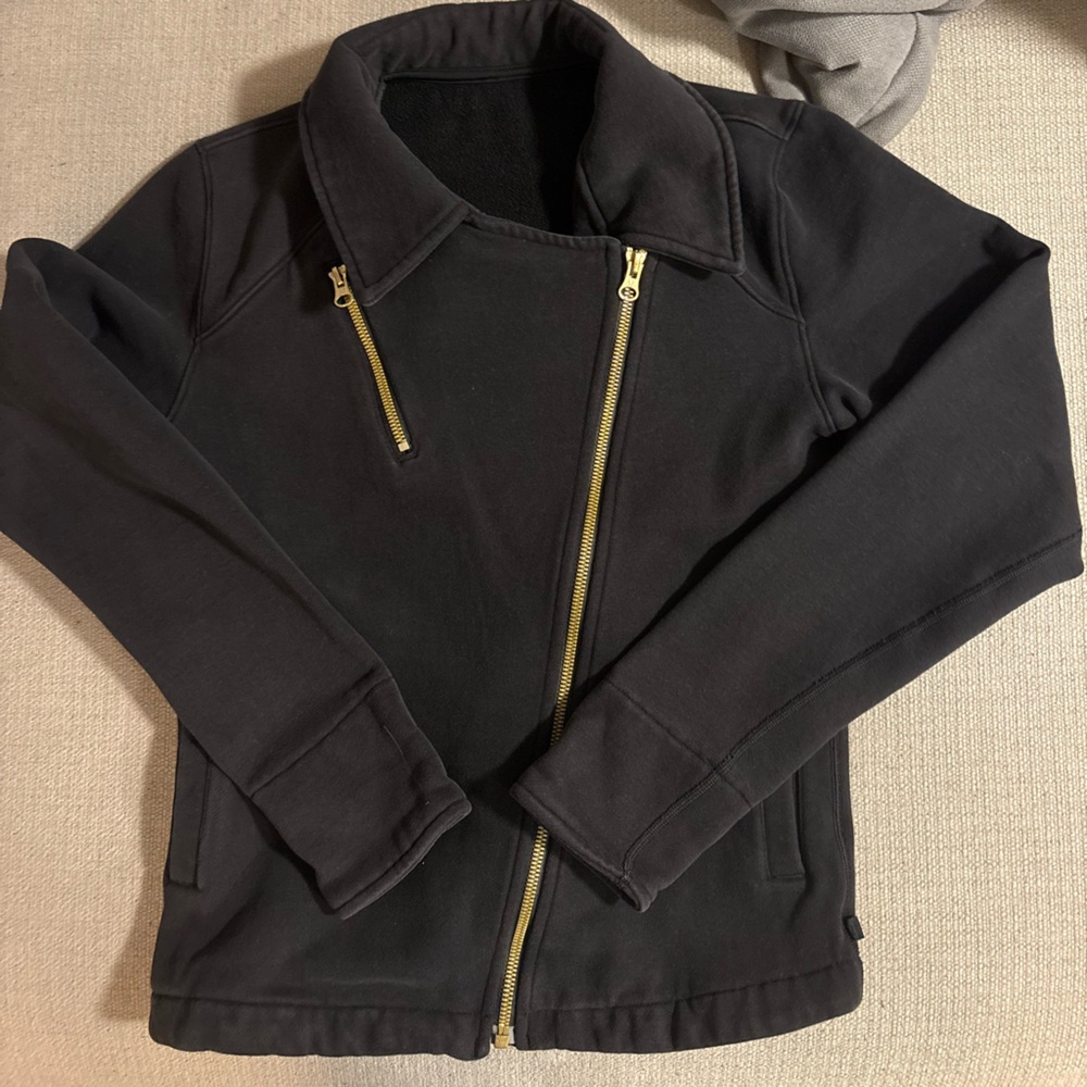 Lululemon jacket